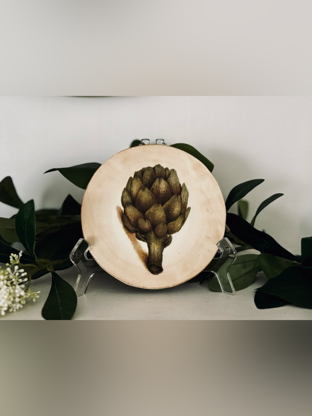 Magenta ~ Artichoke 6” Dessert or Cheese plate